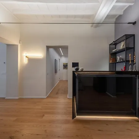 Ara Di Marte Living Art