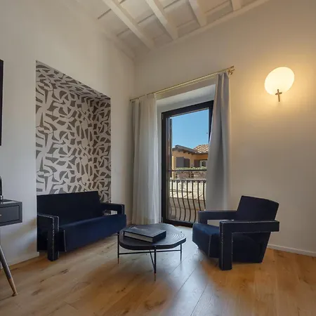 Ara Di Marte Living Art Rome